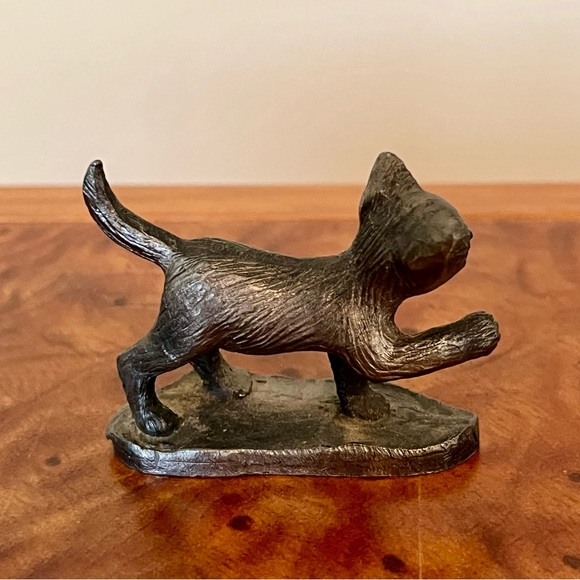Vintage Pewter Cat Figurine 2” - Picture 2 of 4